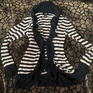 Gothic Y2K emo White House Black Market Black and White Striped Cardigan